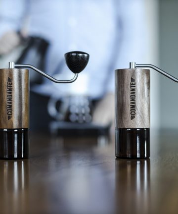 Sommeraktion - Comandante C40 MK4 trifft Omkafè